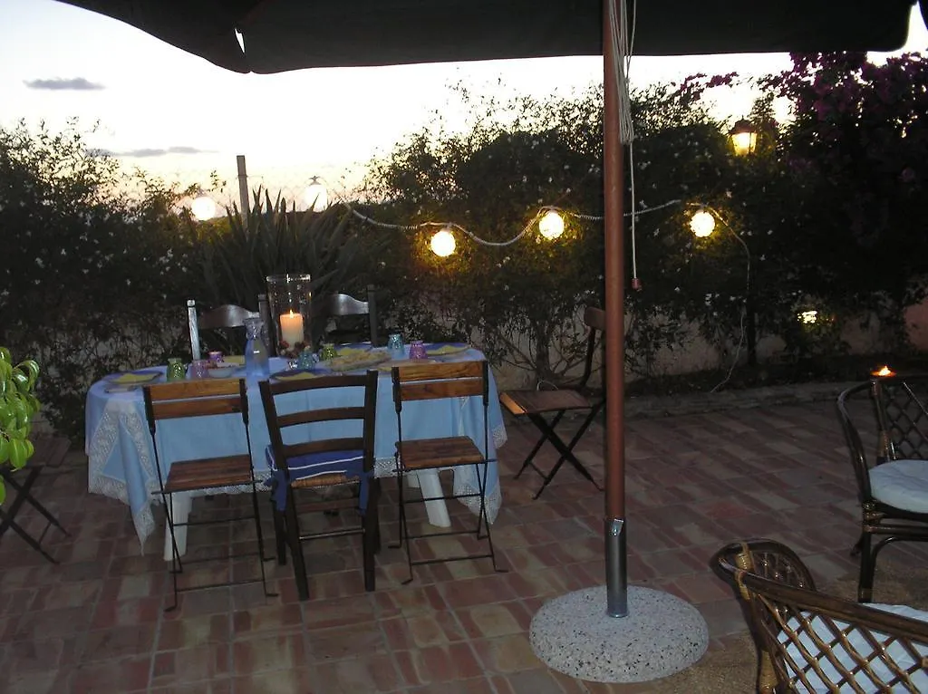 Шале Bouganville Cottage Трапани