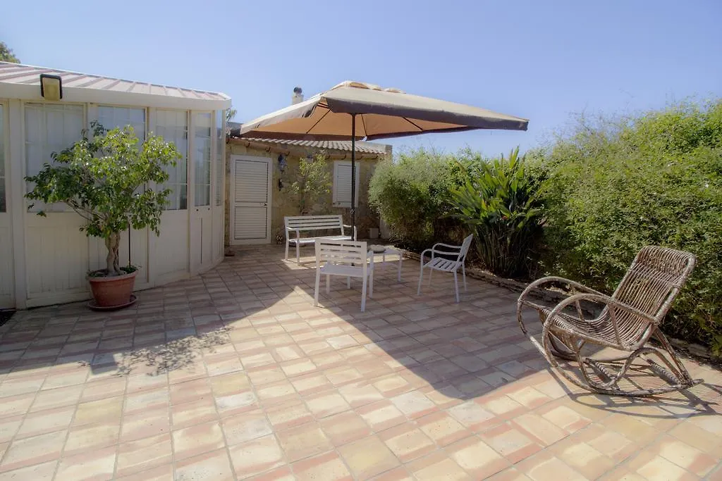 Chalet Bouganville Cottage Trapani